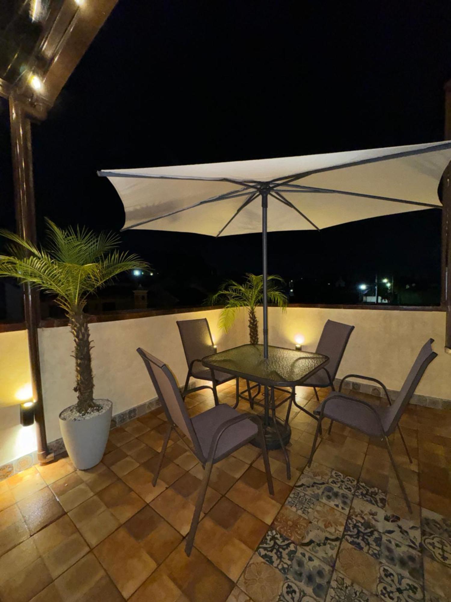 Apartment Grande De Lujo En Guatemala Antigua